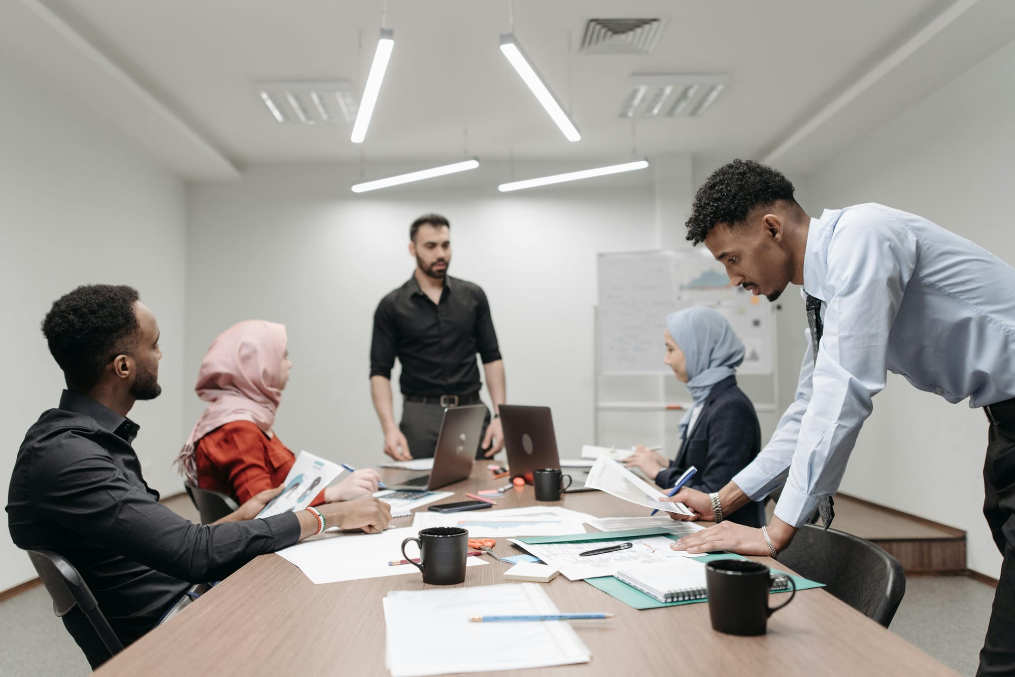 Number and share of employed people with foreign background increased in 2024