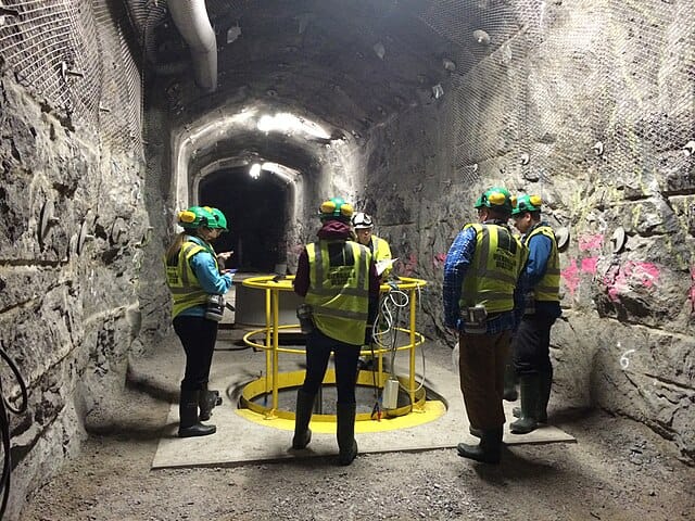 Vihreiden Harjanne ja kokoomuksen Vestman iloitsevat uudesta ydinenergialaista