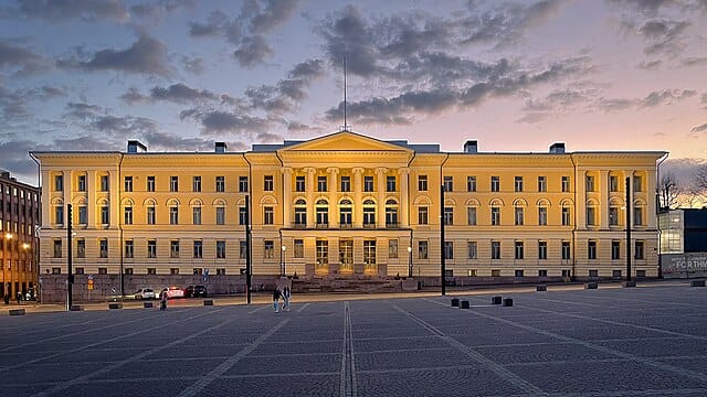 Korkeakoulujärjestelmään lisää vaikuttavuutta uuden yhteistyömallin avulla