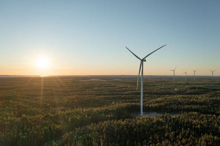 Suomeen kaikkien aikojen suurin uusiutuvan energian investointi – tuulipuistojen rakentaminen alkaa heti post image