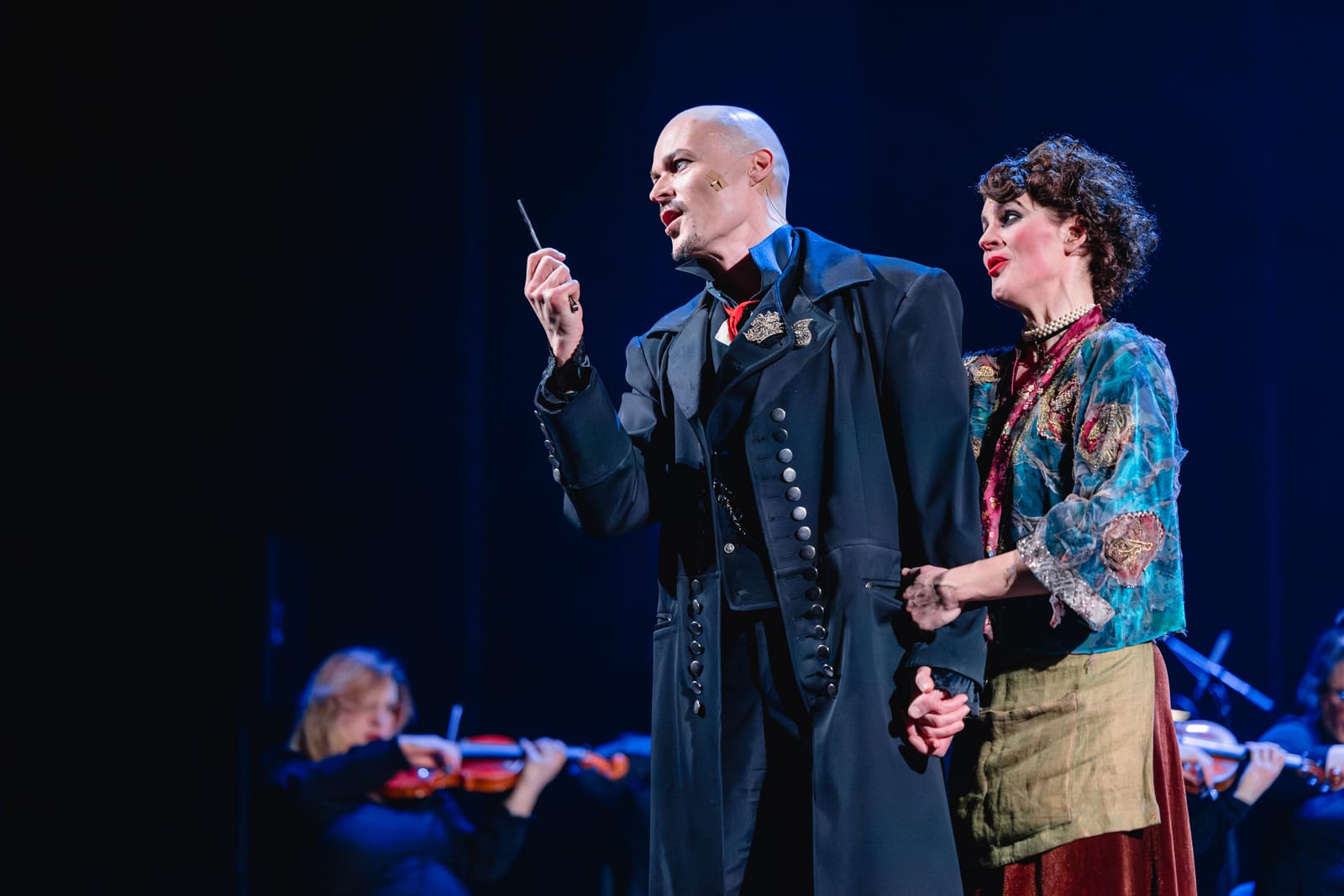 Paholaisparturi Sweeney Todd hullaannutti Tampere-talossa yleisön ja tappoi asiakkaat post image