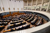 Suomi irtautuu Ottawan sopimuksesta - äänestys jakoi vihreiden eduskuntaryhmää post image