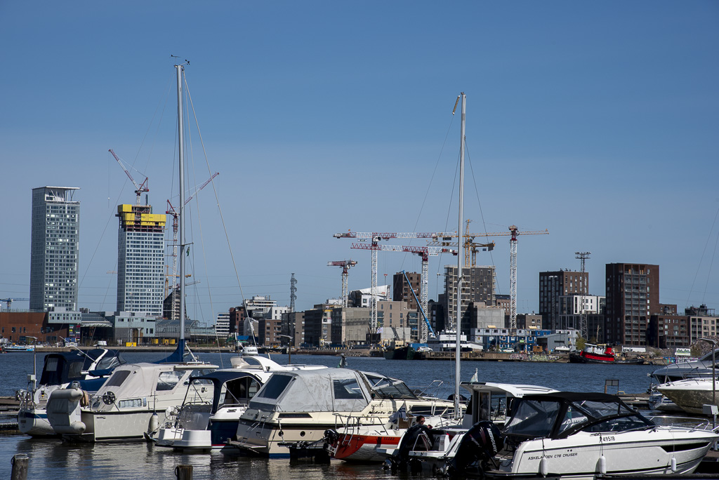Urbaani asuminen vie vähemmän tilaa ja säästää luontoa