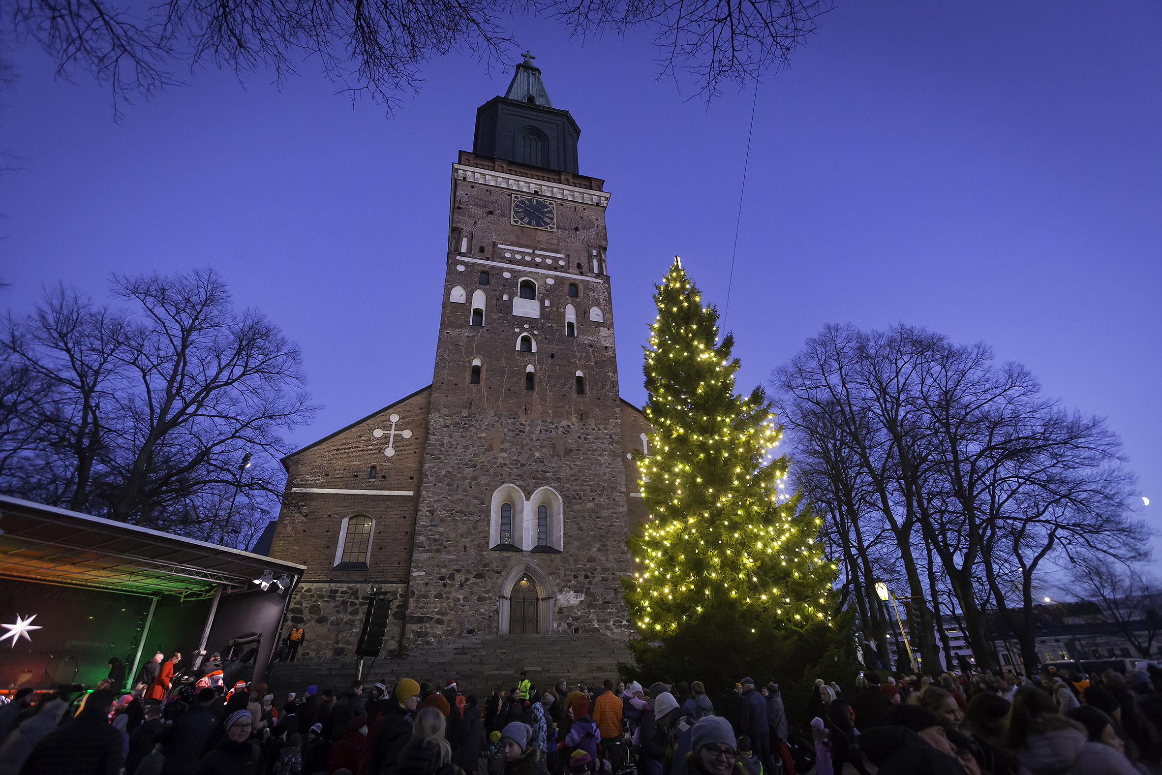Kirkon pitää puolustaa vähäosaisia